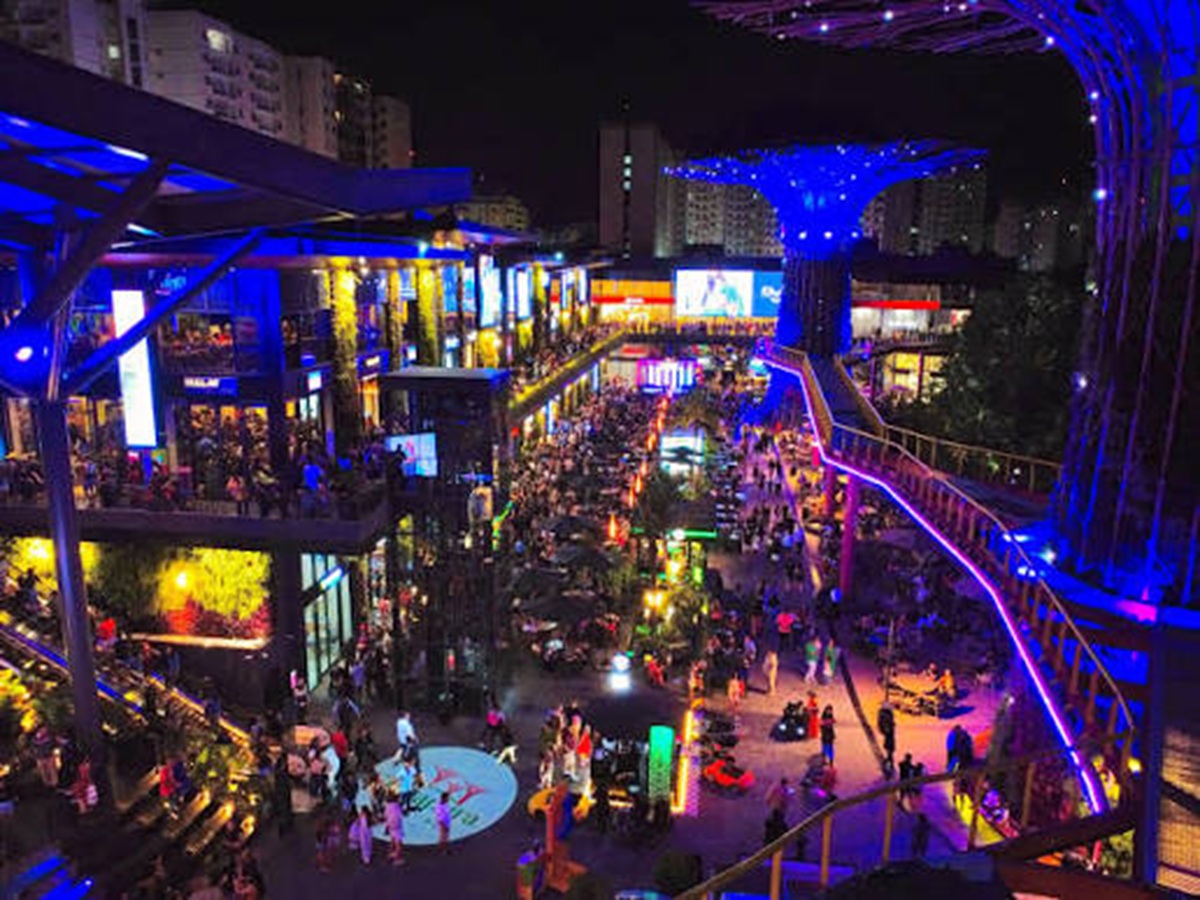 Shopping de Caldas Novas inaugura em agosto ‘Parque das Árvores Iluminado’