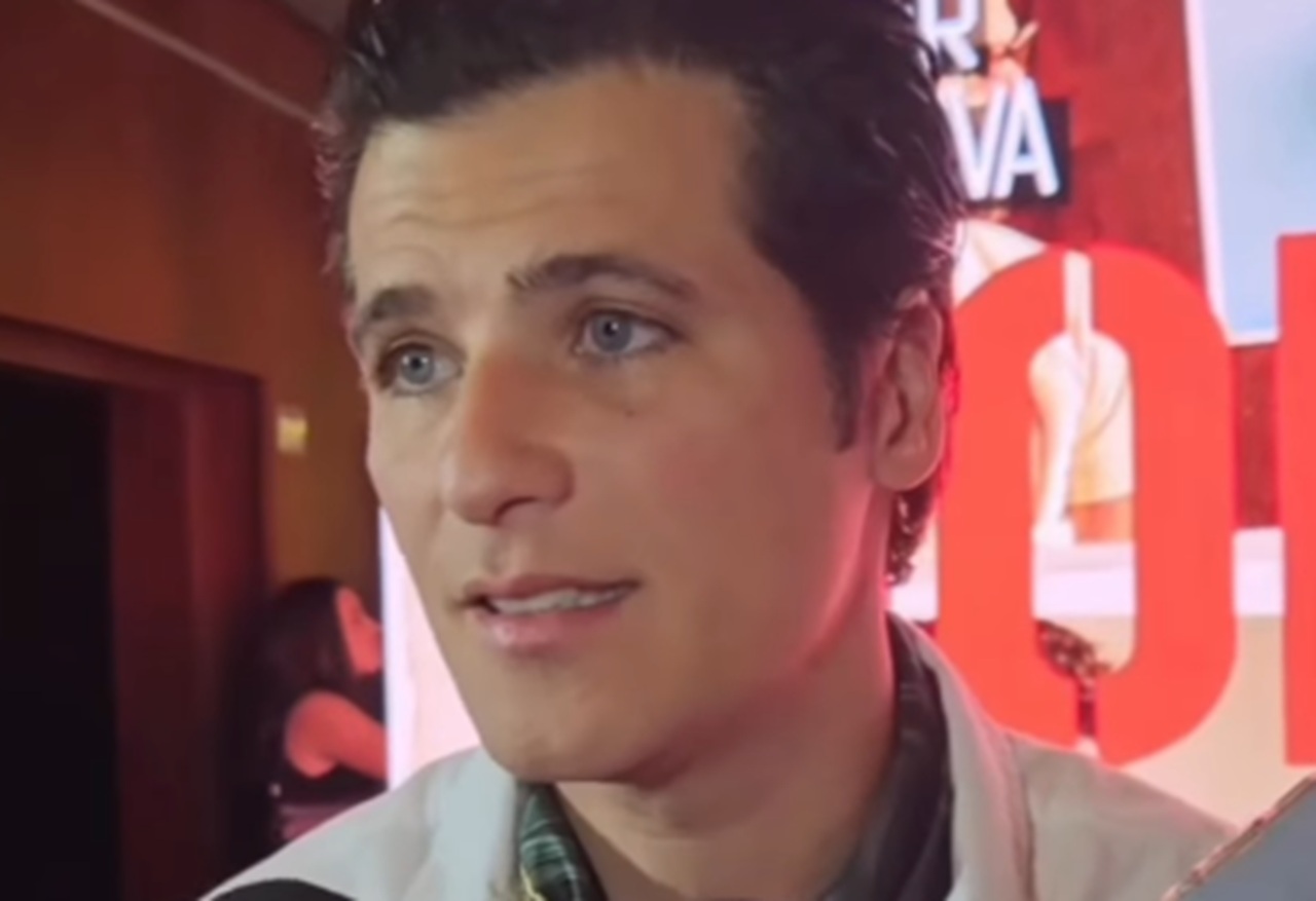 Bruno Gagliasso participa de lançamento do filme ‘Honestino’, em cinema da GO-020 [vídeo]