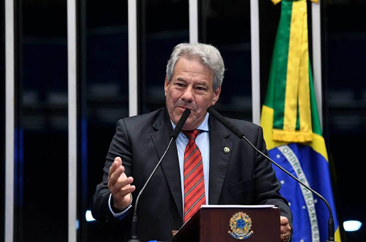 Ex-senador Luiz do Carmo é escolhido para ser vice de Daniel Vilela; conheça