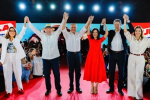 Convenção Nacional do PT oficializa candidatura de Lula e Alckmin à reeleição [vídeo]