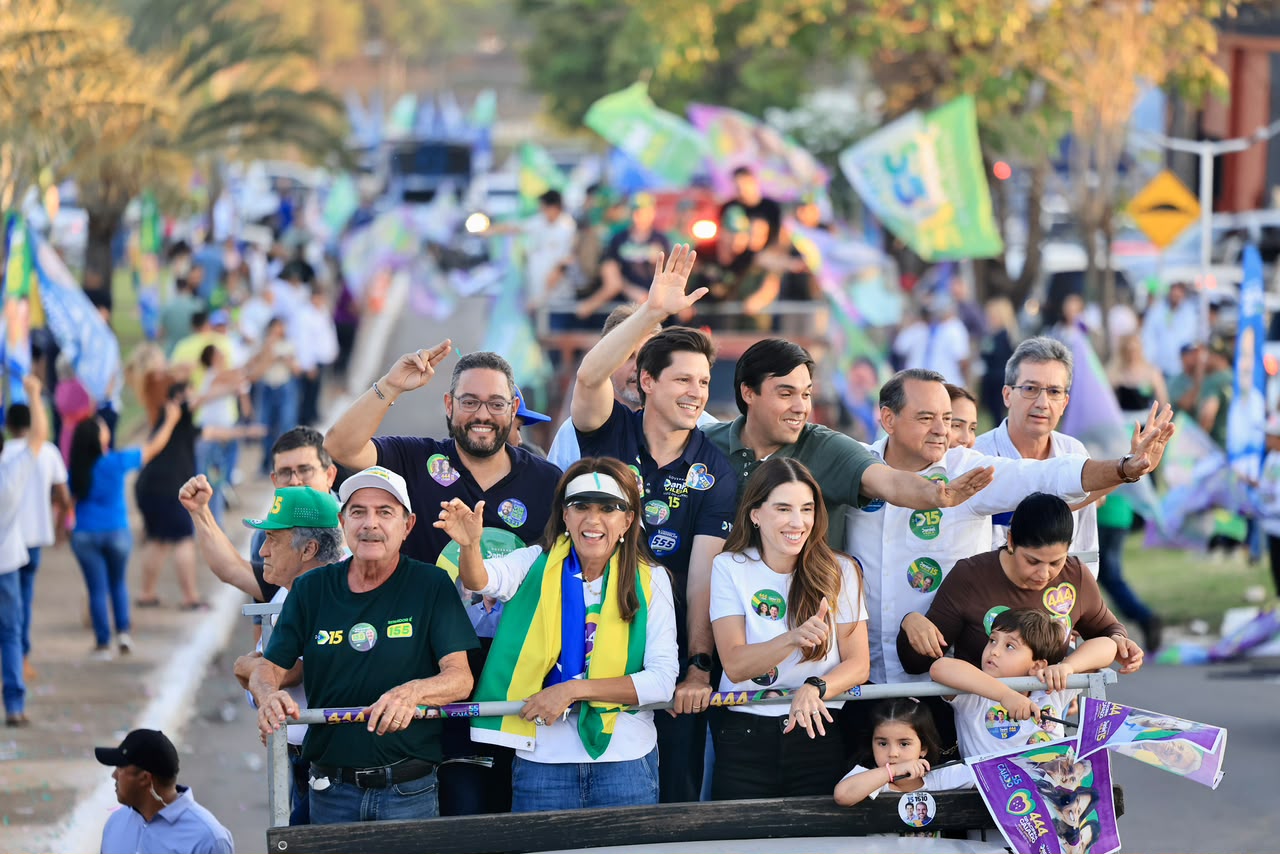 “Melhor governo da história de Goiás”, afirma Zé Délio em carreata em Hidrolândia