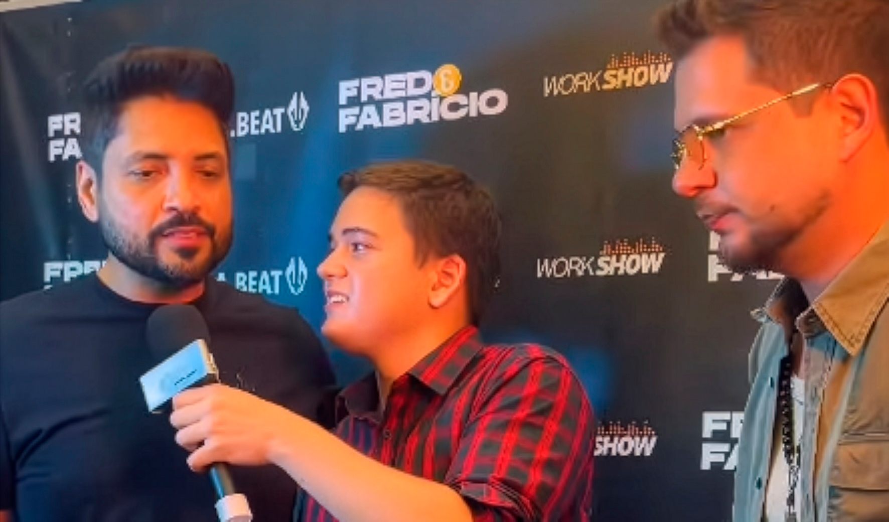 Confira entrevista com as duplas Fred & Fabrício e Heitor & Henrique na Festa do Agro [vídeo]