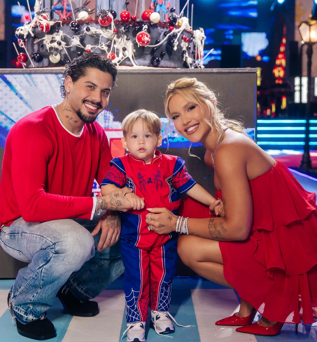 Virginia e Zé Felipe se reúnem para festa de 2 anos do filho caçula, José Leonardo, em Goiânia