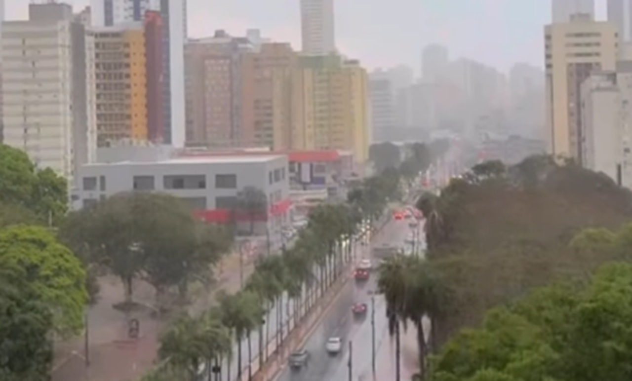 Veja registro da chuva que caiu em Goiânia e Aparecida na tarde desta terça-feira (08/09) [vídeo]