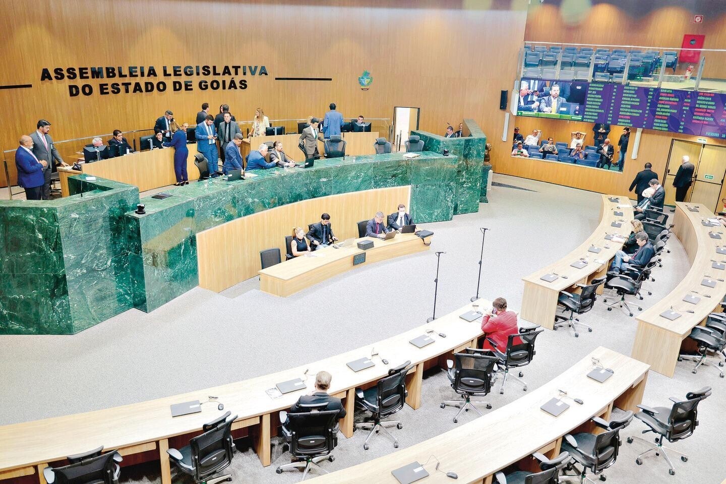 63% dos deputados estaduais eleitos estão na base de Daniel Vilela; veja quem são